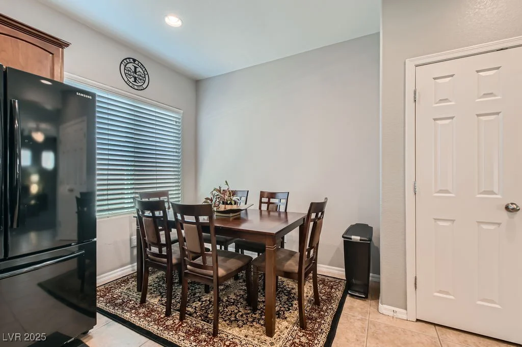 6446 Button Quail, North Las Vegas, NV 89084