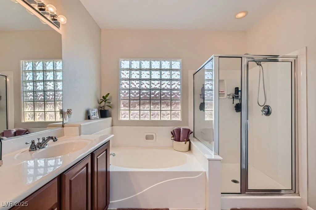 6446 Button Quail, North Las Vegas, NV 89084