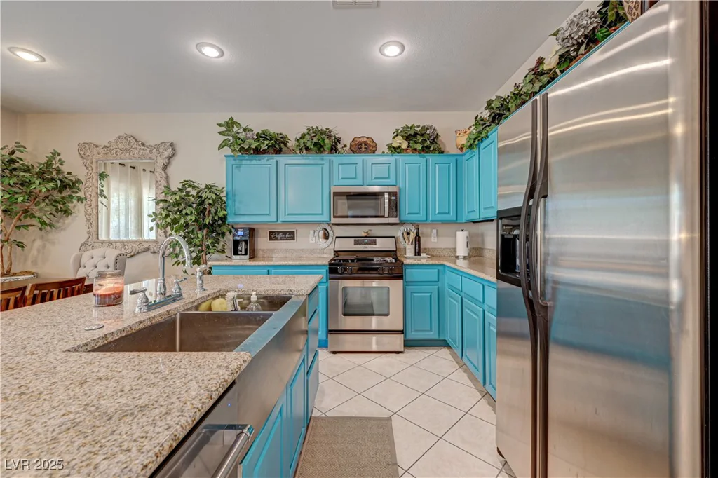 724 Smokey Mountain, Henderson, NV 89012