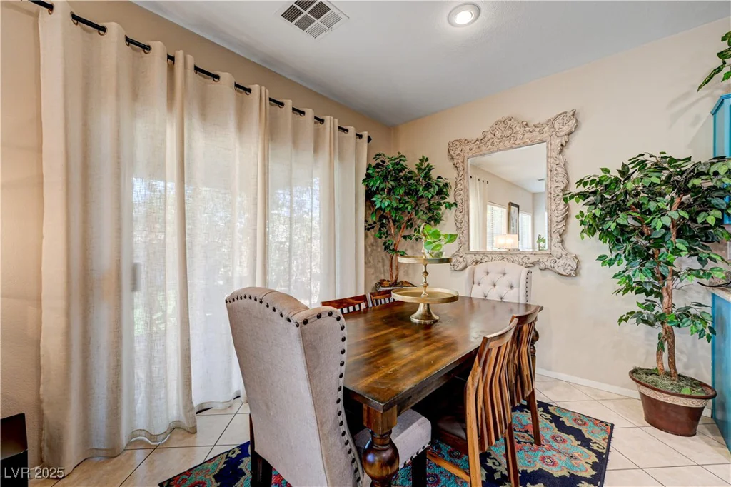 724 Smokey Mountain, Henderson, NV 89012