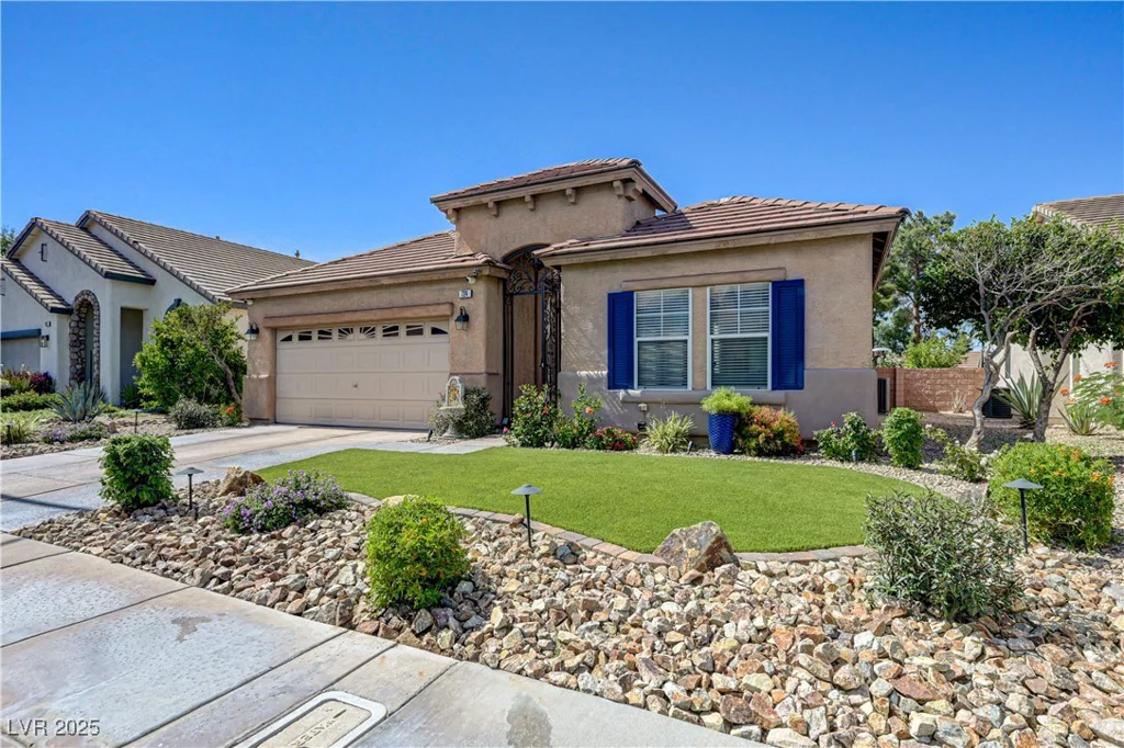 724 Smokey Mountain, Henderson, NV 89012