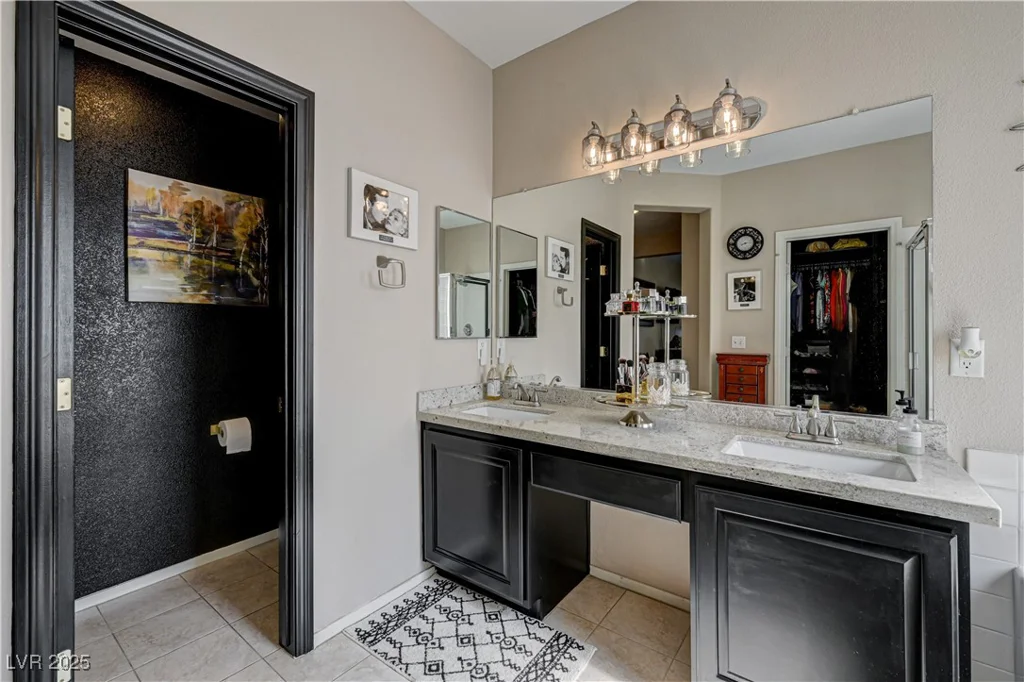 724 Smokey Mountain, Henderson, NV 89012