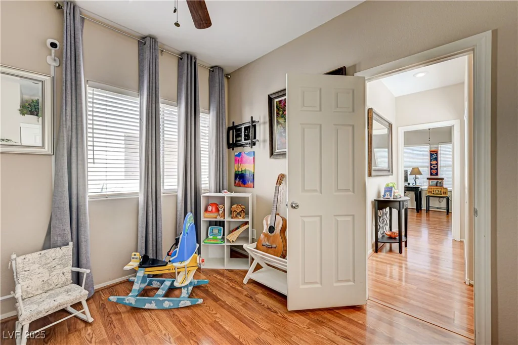 724 Smokey Mountain, Henderson, NV 89012