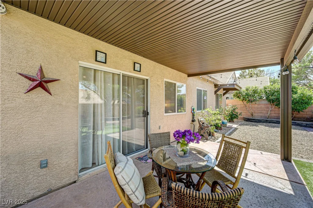724 Smokey Mountain, Henderson, NV 89012