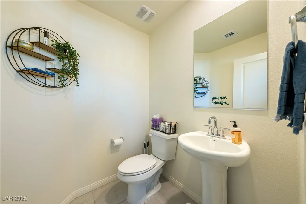 440 Blue Lark, Henderson, NV 89011