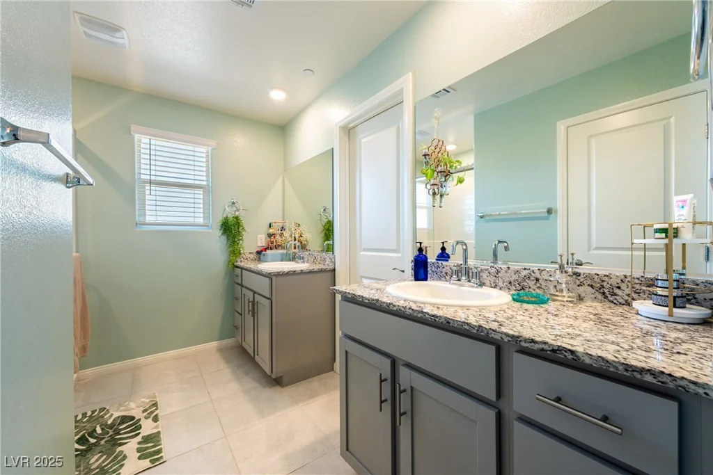 440 Blue Lark, Henderson, NV 89011