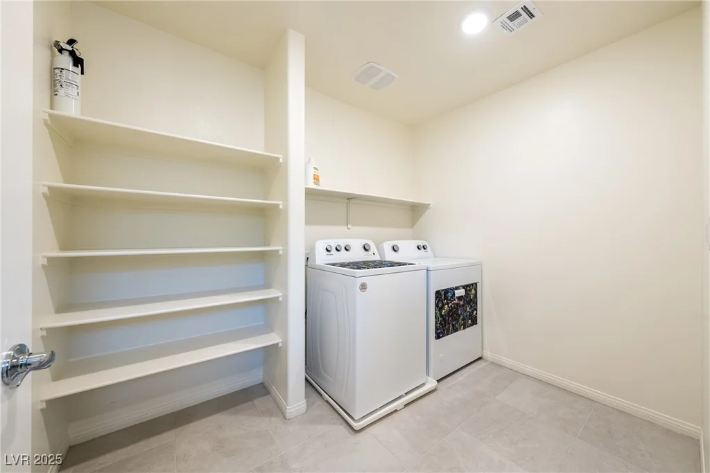 440 Blue Lark, Henderson, NV 89011