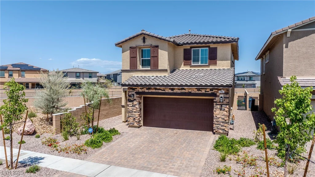 440 Blue Lark, Henderson, NV 89011