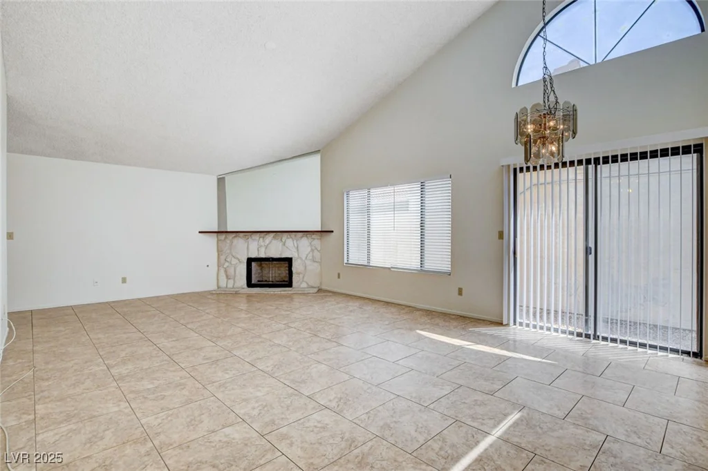 8233 Willeta, Las Vegas, NV 89145