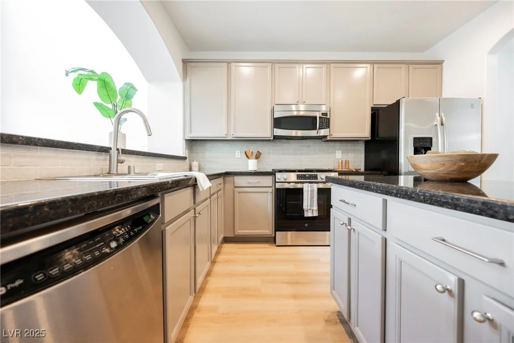 7316 Childers, Las Vegas, NV 89178