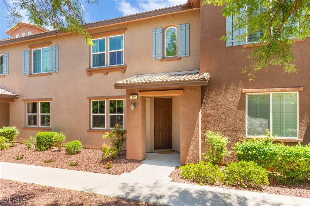 11402 Newton Commons, Las Vegas, NV 89135