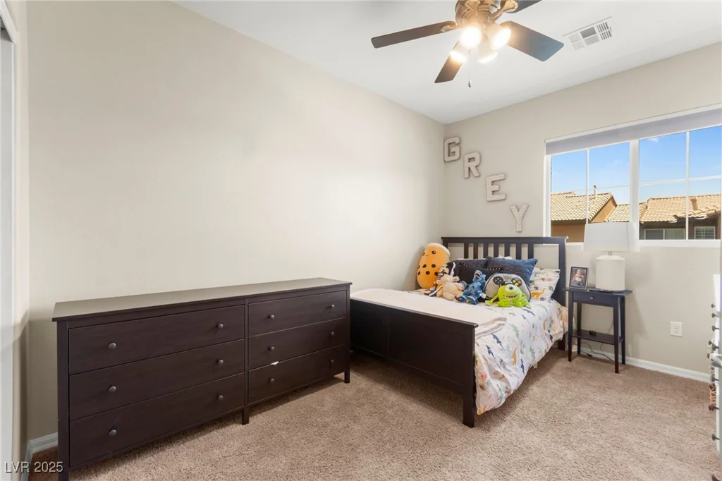 11402 Newton Commons, Las Vegas, NV 89135