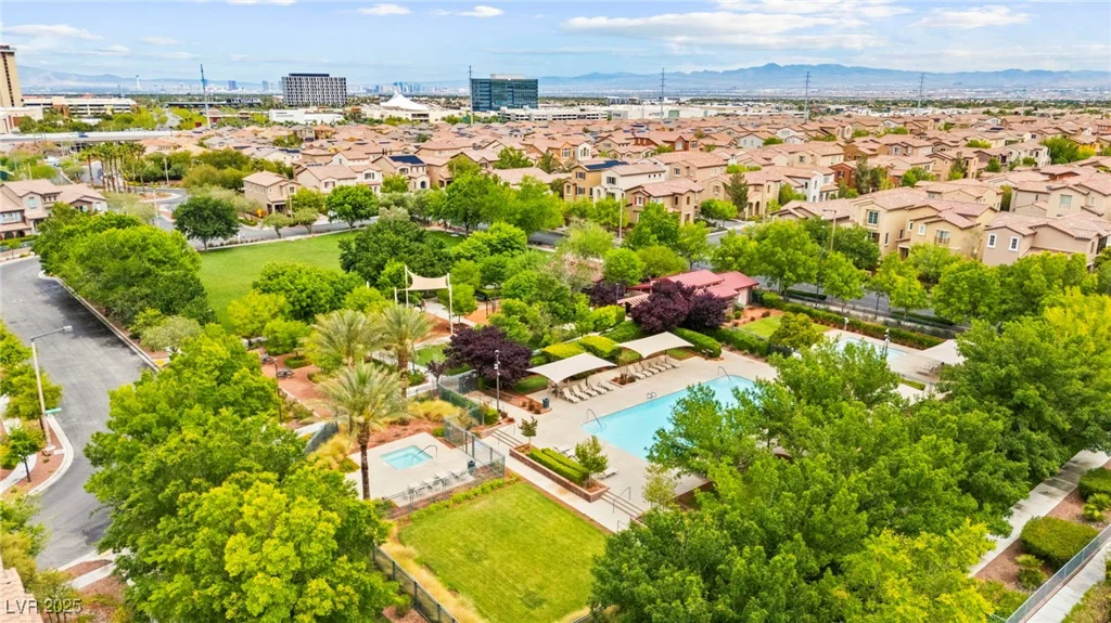 11402 Newton Commons, Las Vegas, NV 89135