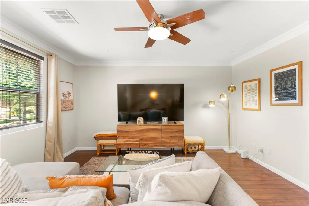 11402 Newton Commons, Las Vegas, NV 89135