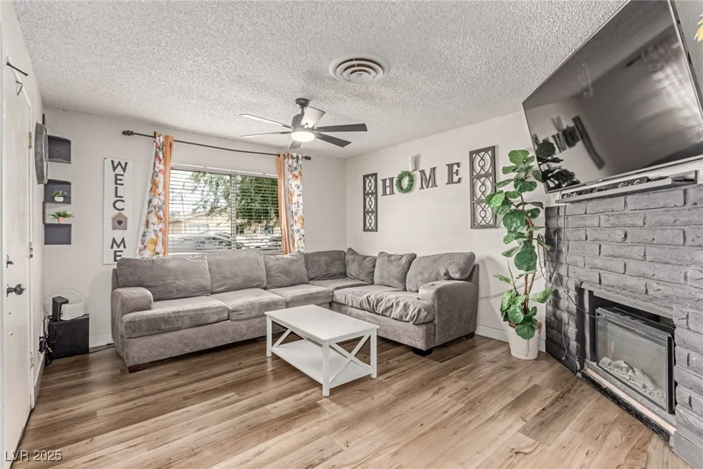 3417 Lillis, North Las Vegas, NV 89030