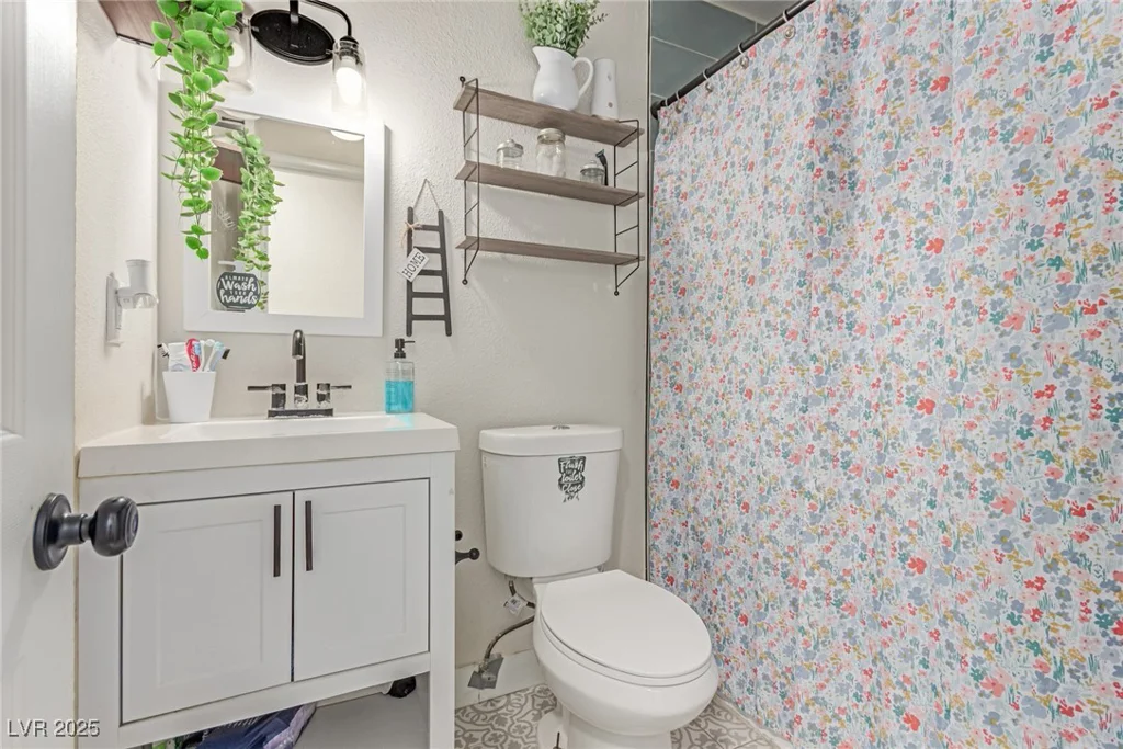 3417 Lillis, North Las Vegas, NV 89030