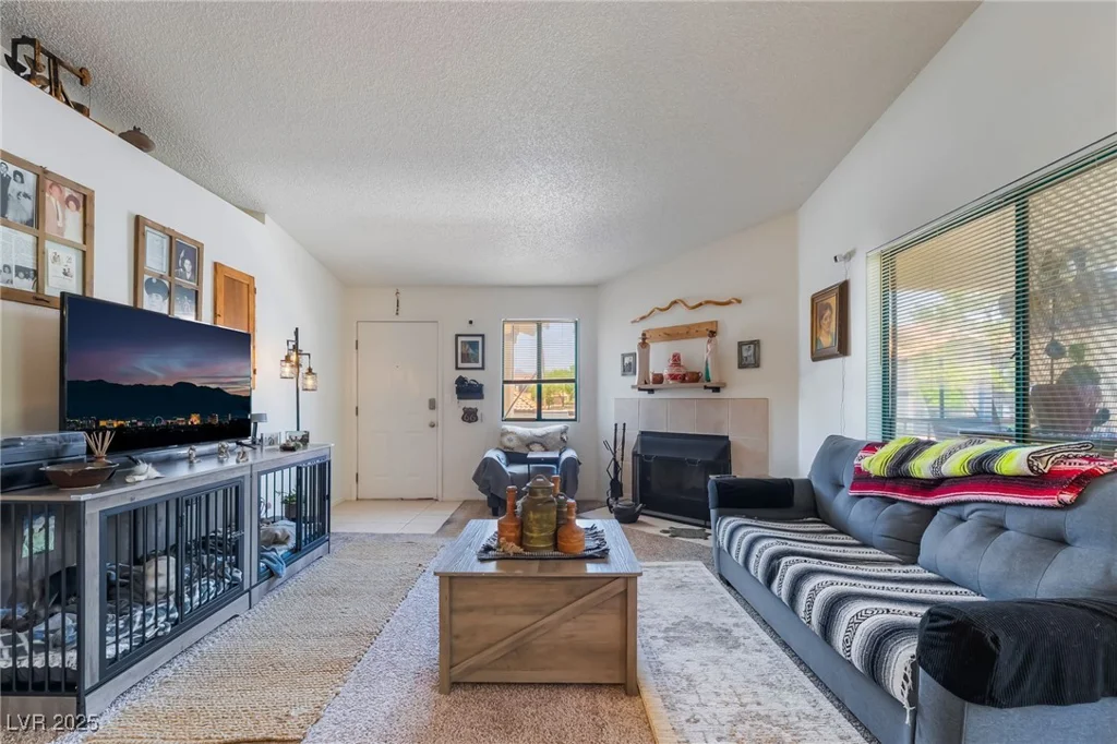 1575 Warm Springs, Henderson, NV 89014
