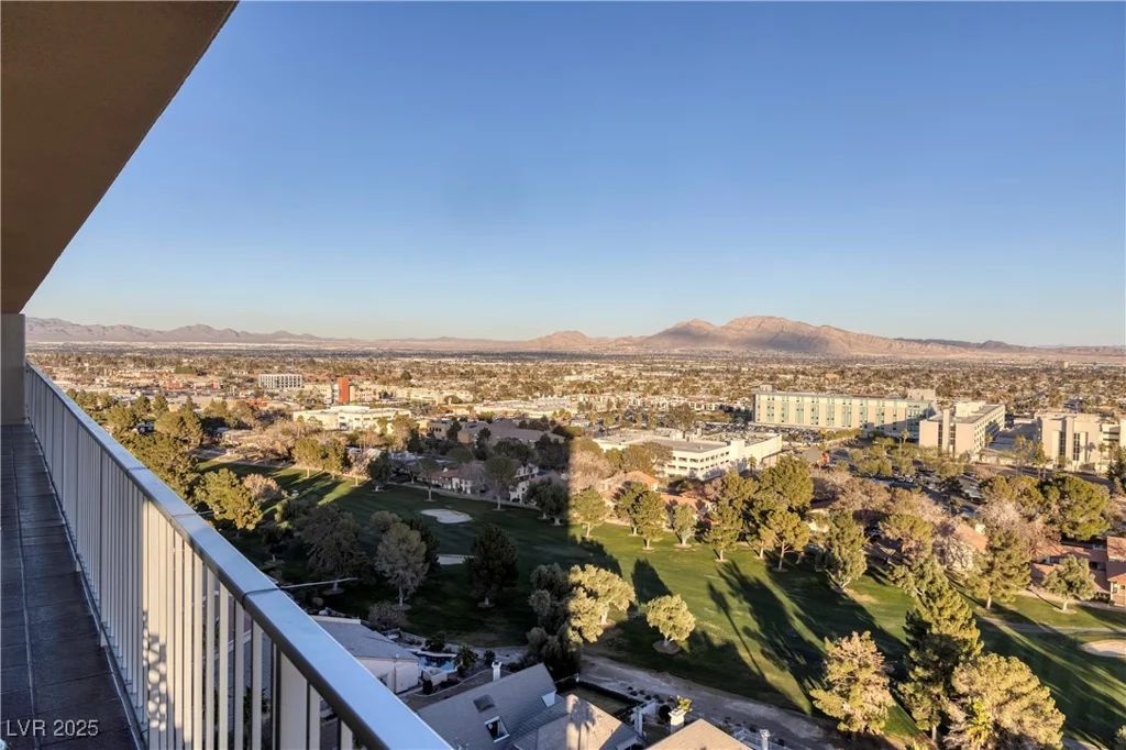 3111 Bel Air, Las Vegas, NV 89109