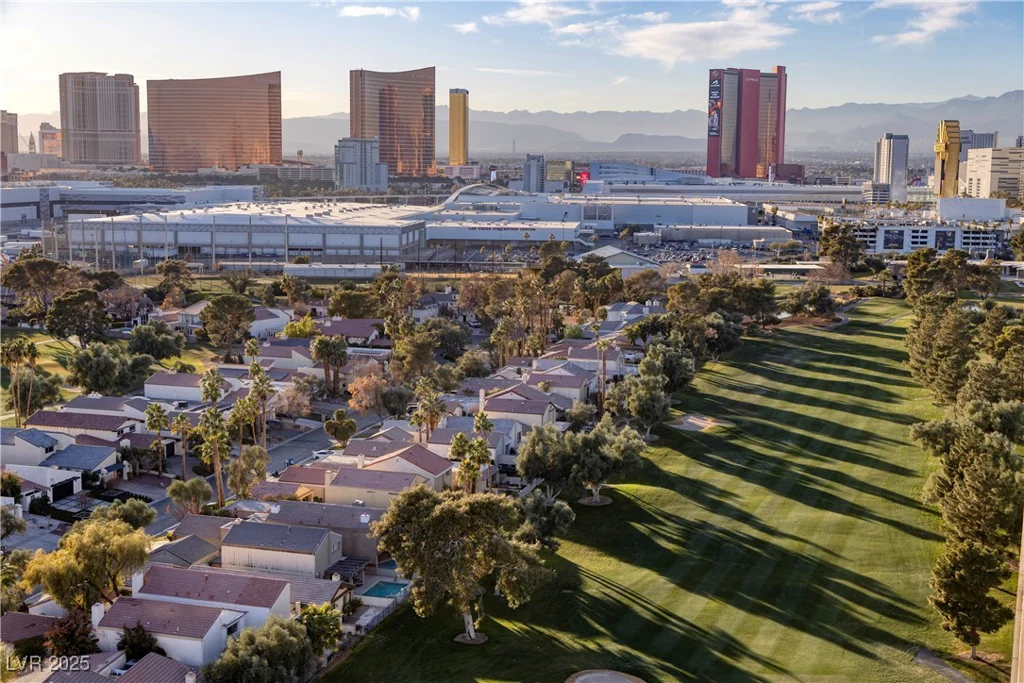 3111 Bel Air, Las Vegas, NV 89109