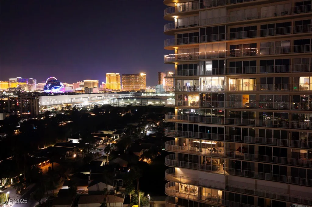 3111 Bel Air, Las Vegas, NV 89109