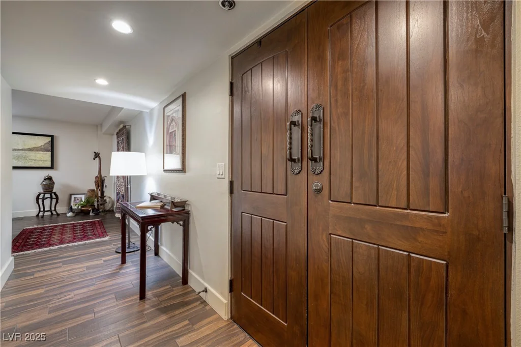 3111 Bel Air, Las Vegas, NV 89109