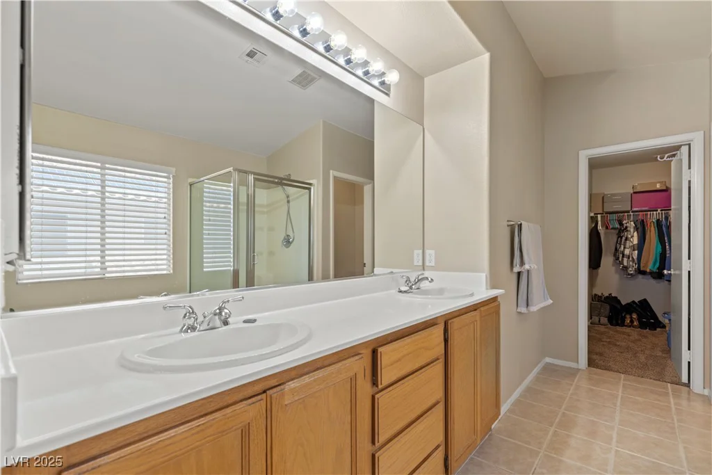 1906 Desert Sage, North Las Vegas, NV 89031