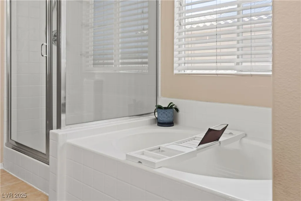 1906 Desert Sage, North Las Vegas, NV 89031