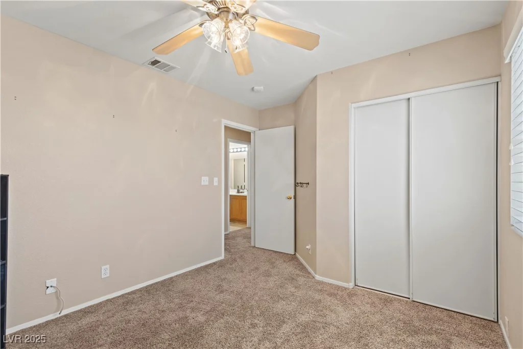 1906 Desert Sage, North Las Vegas, NV 89031