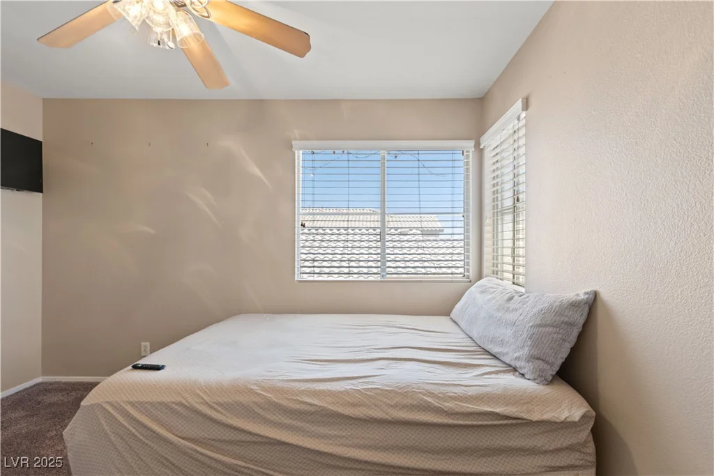 1906 Desert Sage, North Las Vegas, NV 89031