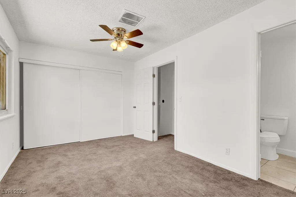 6445 Ironbark, Las Vegas, NV 89107