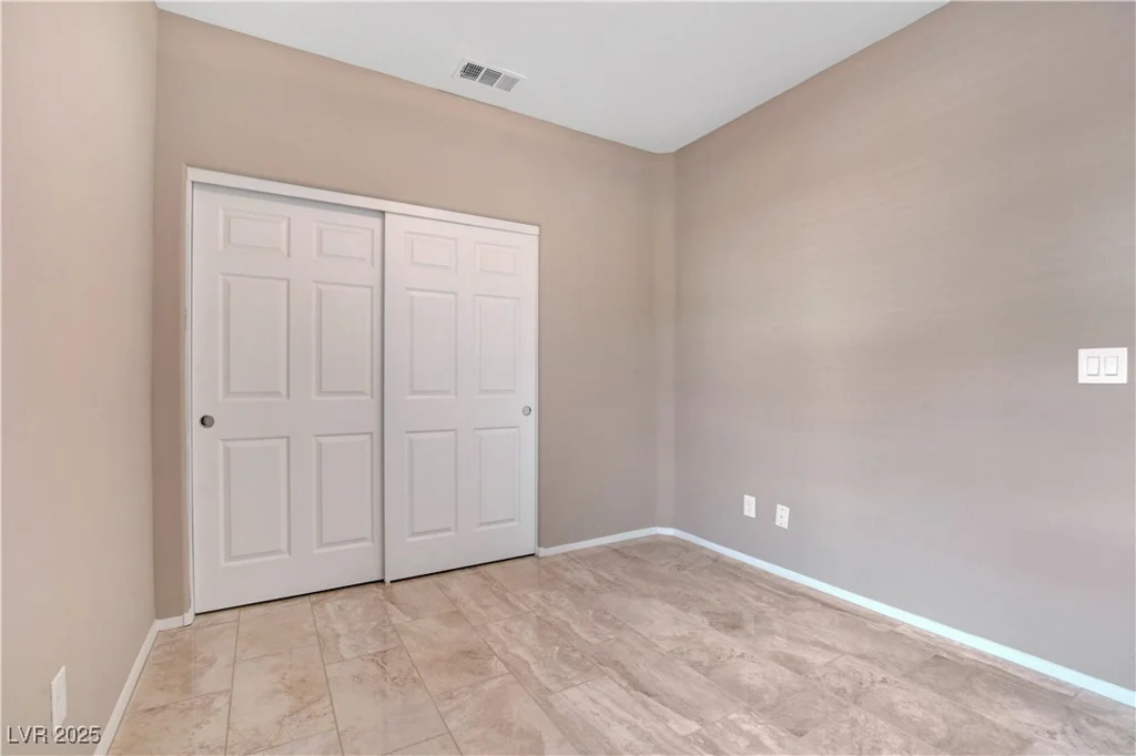 4 Lomita Heights, Las Vegas, NV 89138
