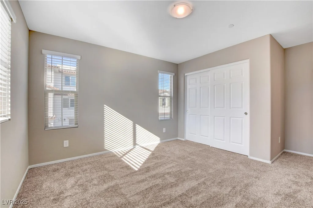 4 Lomita Heights, Las Vegas, NV 89138