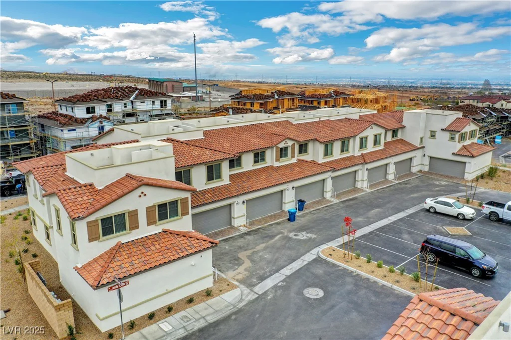 4 Lomita Heights, Las Vegas, NV 89138