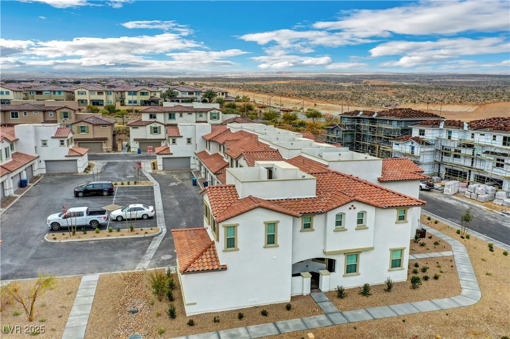 4 Lomita Heights, Las Vegas, NV 89138