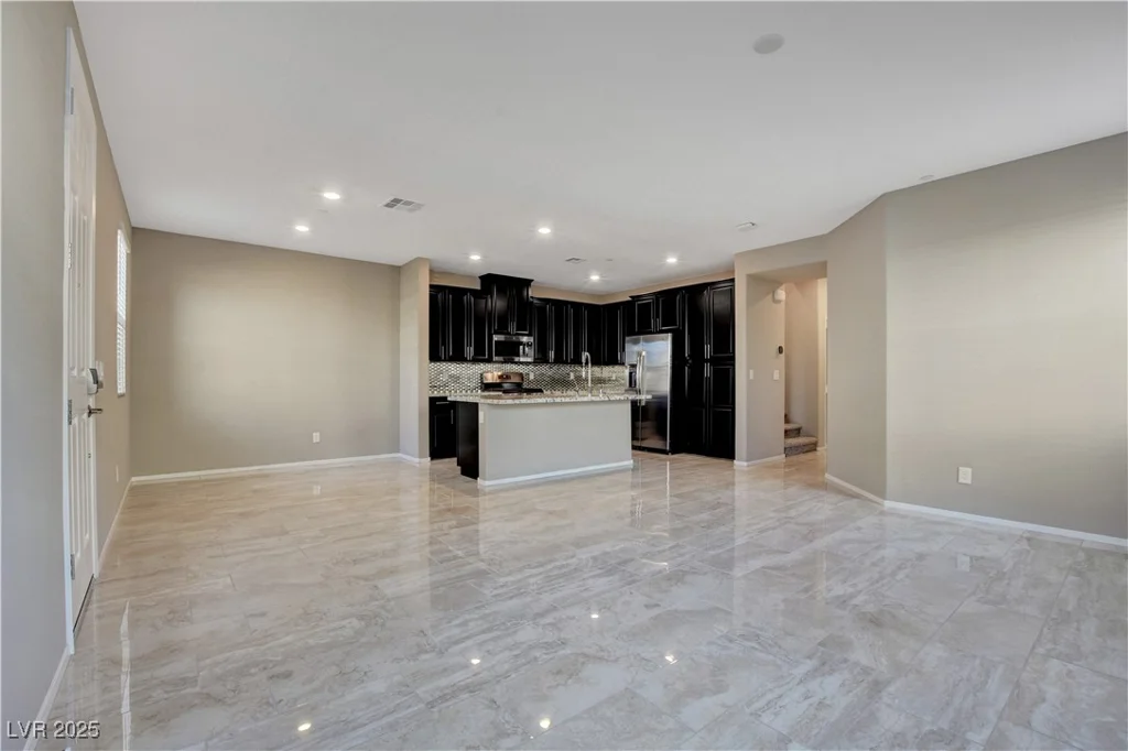 4 Lomita Heights, Las Vegas, NV 89138