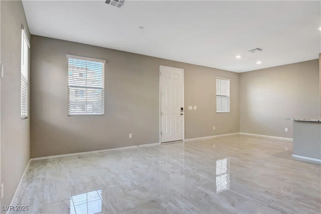 4 Lomita Heights, Las Vegas, NV 89138