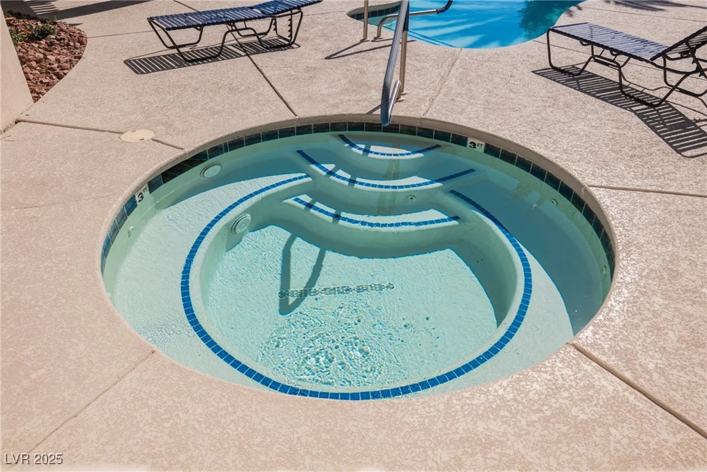 7400 Flamingo, Las Vegas, NV 89147