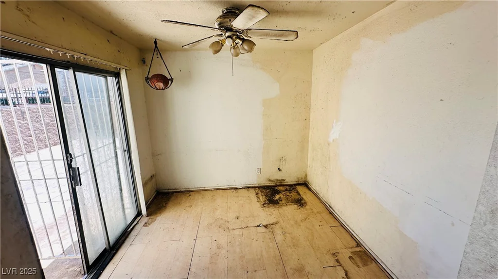 3974 Palos Verdes, Las Vegas, NV 89119