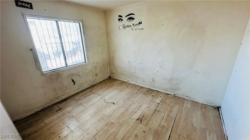 3974 Palos Verdes, Las Vegas, NV 89119