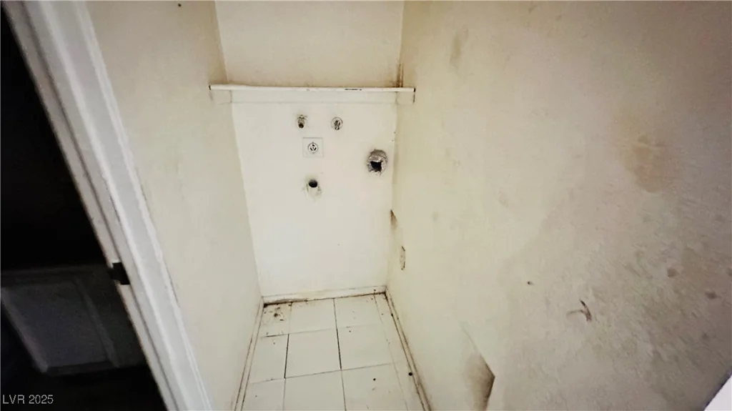 3974 Palos Verdes, Las Vegas, NV 89119