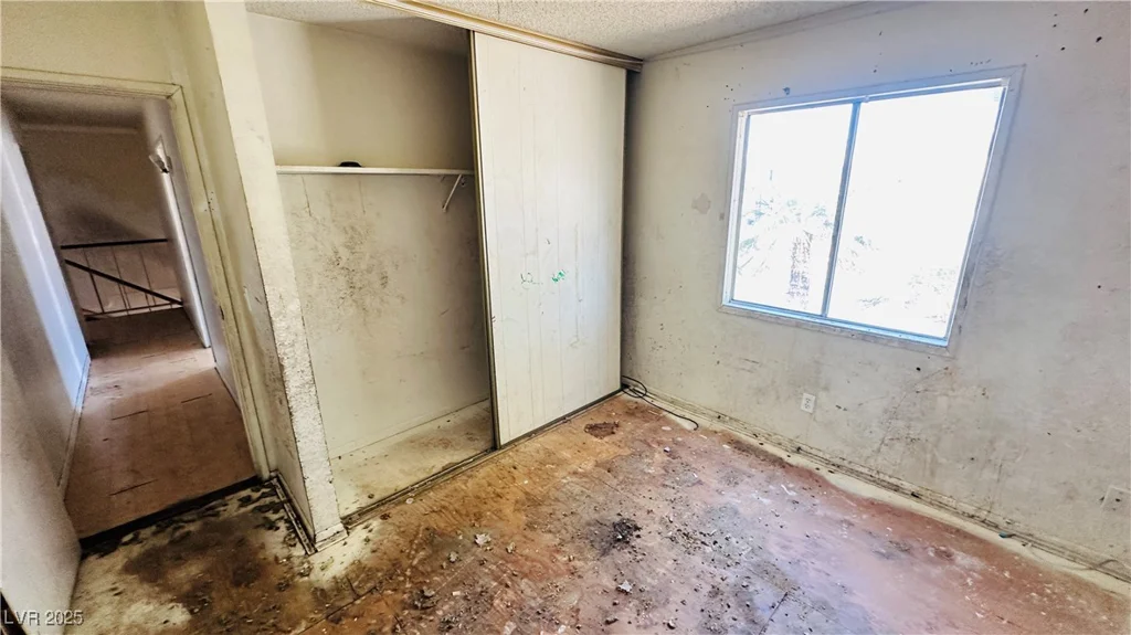 3974 Palos Verdes, Las Vegas, NV 89119