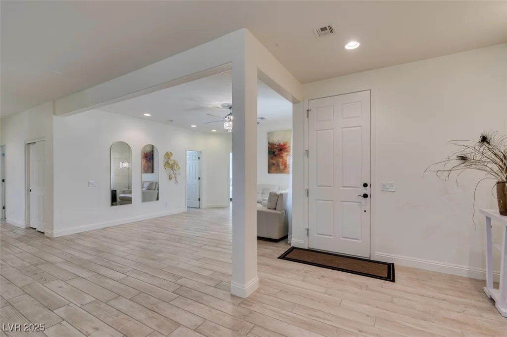 8221 Bay Dunes, Las Vegas, NV 89131