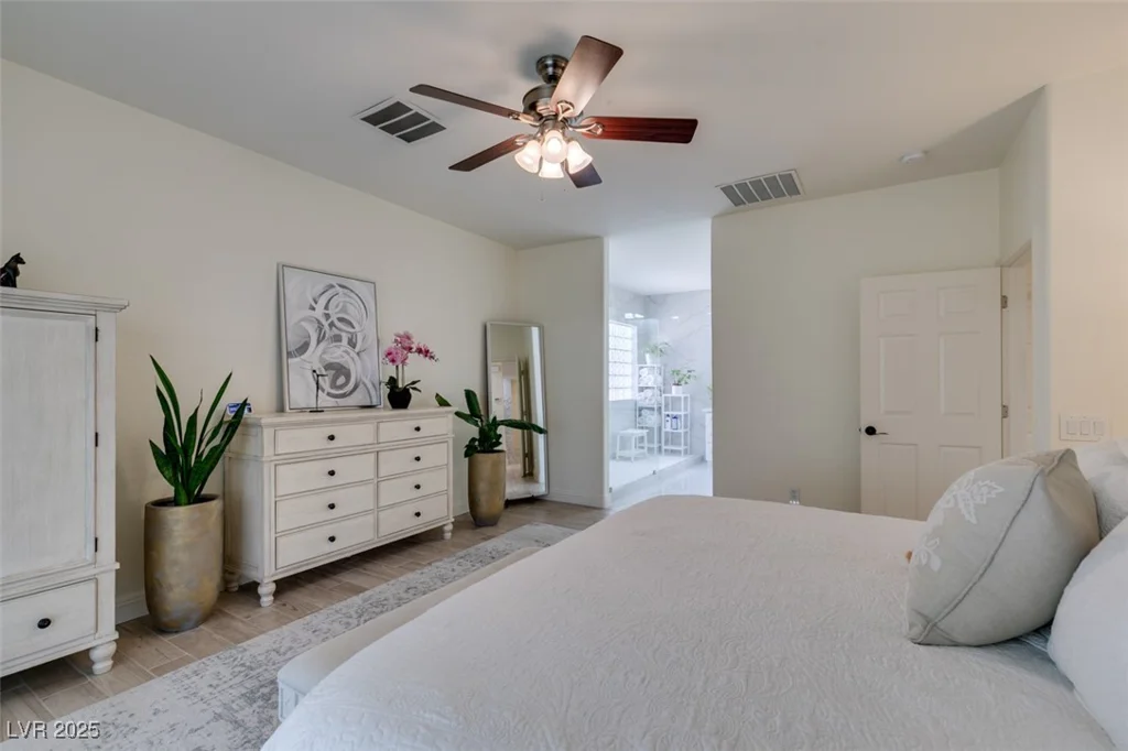 8221 Bay Dunes, Las Vegas, NV 89131