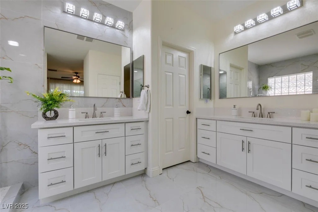8221 Bay Dunes, Las Vegas, NV 89131