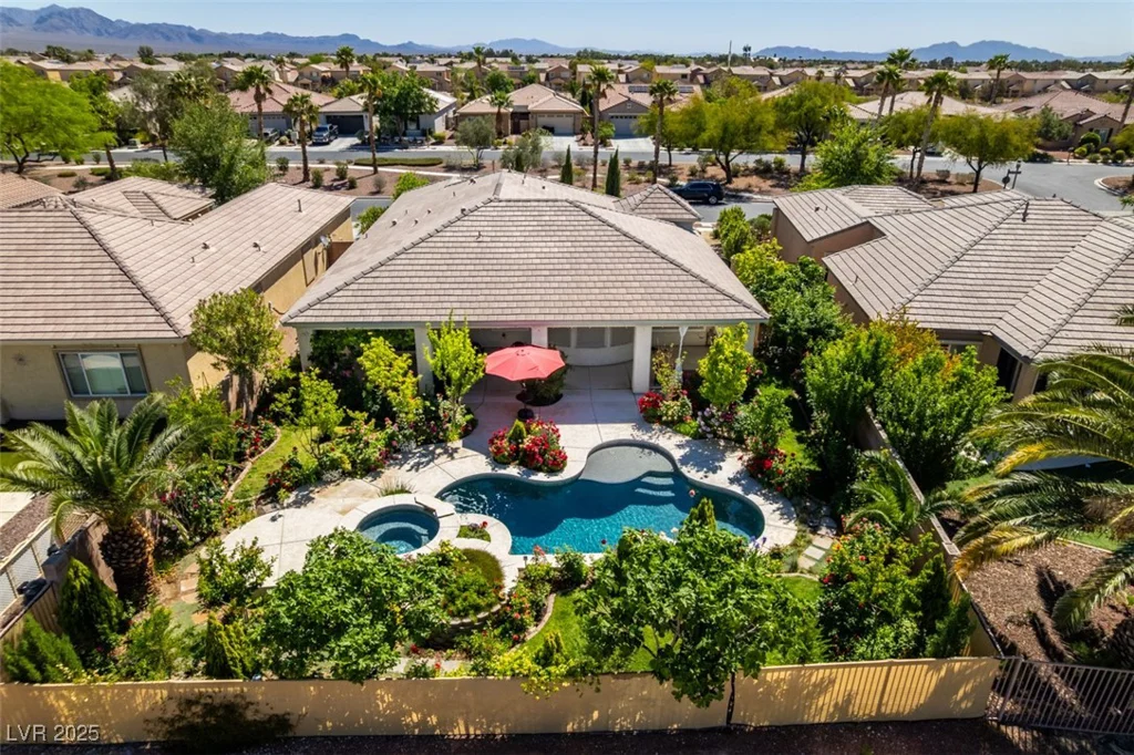 8221 Bay Dunes, Las Vegas, NV 89131