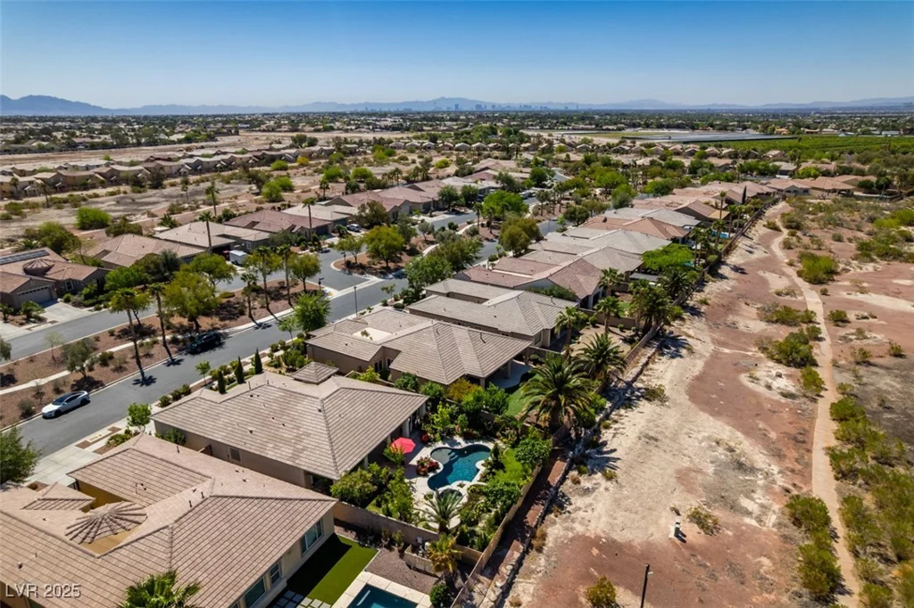 8221 Bay Dunes, Las Vegas, NV 89131