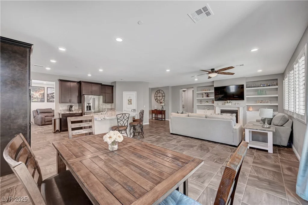 2433 Amatrice, Henderson, NV 89044