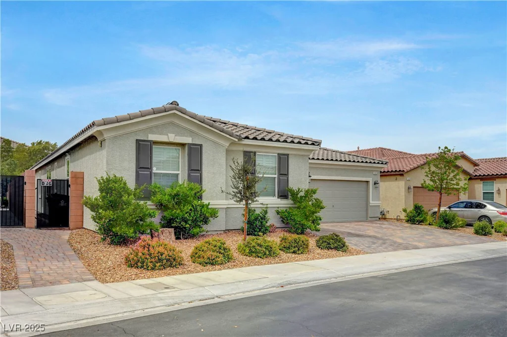 2433 Amatrice, Henderson, NV 89044