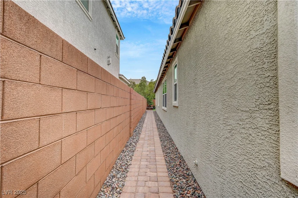 2433 Amatrice, Henderson, NV 89044