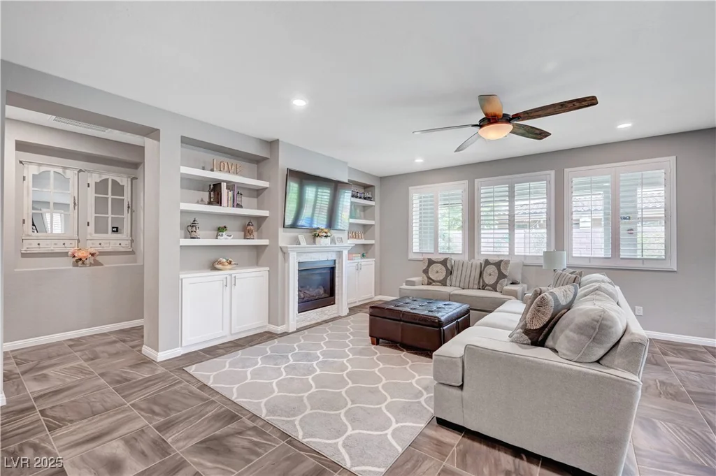 2433 Amatrice, Henderson, NV 89044